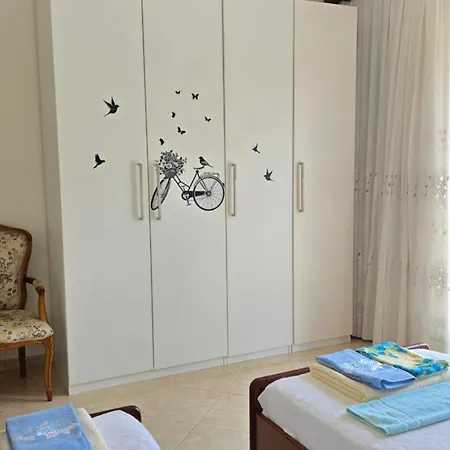 Lace Elegance Apartman *