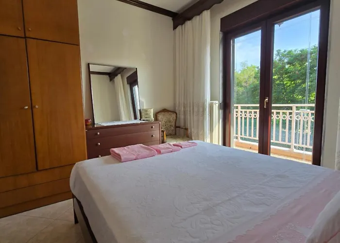 Lace Elegance * 萨索斯